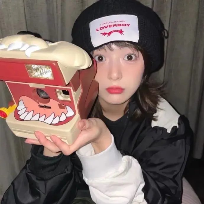 心不在焉的服务生